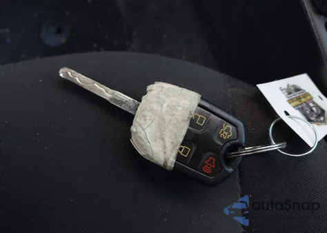 2015 Ford Fiesta Se z USA, uszkodzony, nr VIN 3FADP4BJ1FM181597